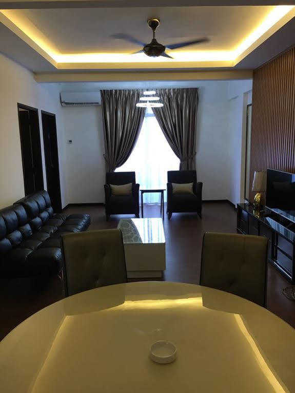 Midcity Service Suite Melaka Zewnętrze zdjęcie
