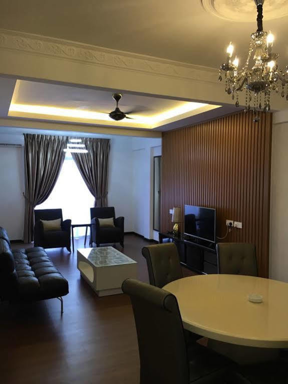 Midcity Service Suite Melaka Zewnętrze zdjęcie